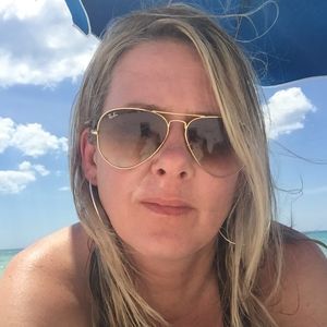 Meet your Posher, Angie